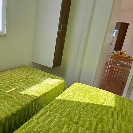 T3 V - 15 Min From Nazare Pataias